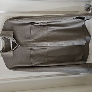 Lululemon Button-Up Shirt – Neutral Taupe / Grey – Long Sleeve – Size M